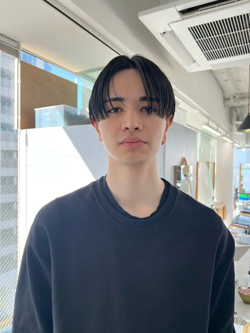 ショート メンズ センターパート 表参道メンズカット hikariのヘアスタイル