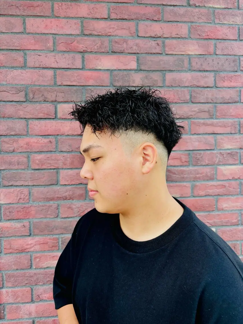 ショート メンズ フェードカット 刈り上げ カット パーマ メンズ特化美容師 SHUMMAのヘアスタイル