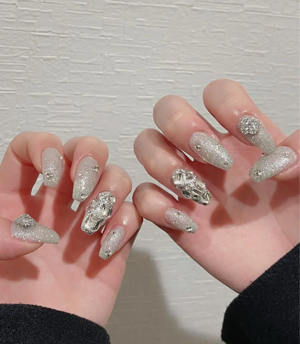 ネイル オーロラネイル 長さ出し フットネイル 韓国ネイル ラメ(グリッター) 👍thumbs up nail👍のネイルデザイン
