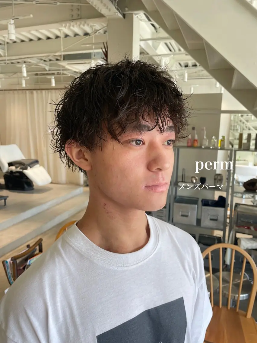 パーマ メンズ メンズパーマ 峯崎 葵のヘアスタイル