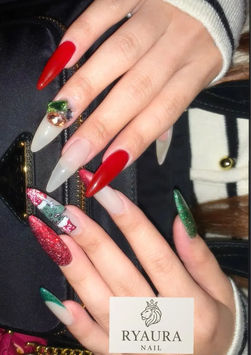 ネイル アートネイル 冬ネイル クリスマス RYAURA NAILのネイルデザイン
