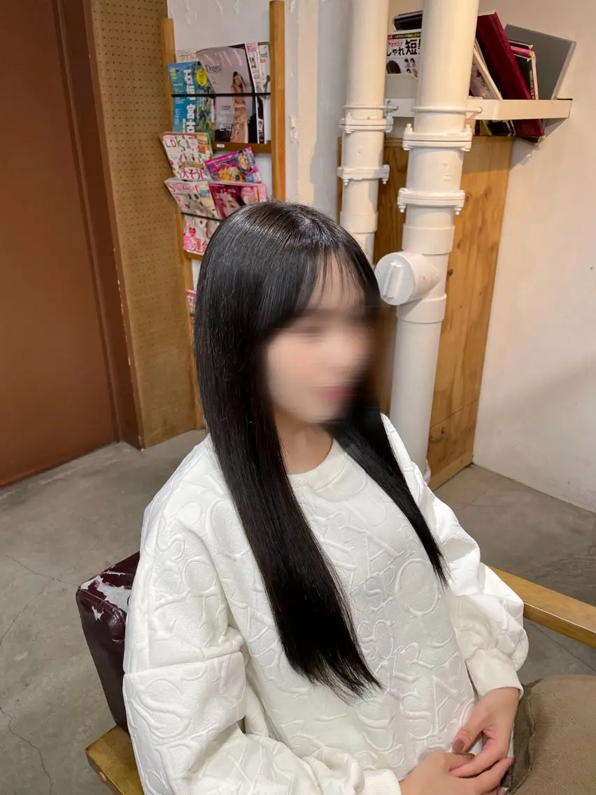 ロング カラー 菅原 愛華のヘアスタイル