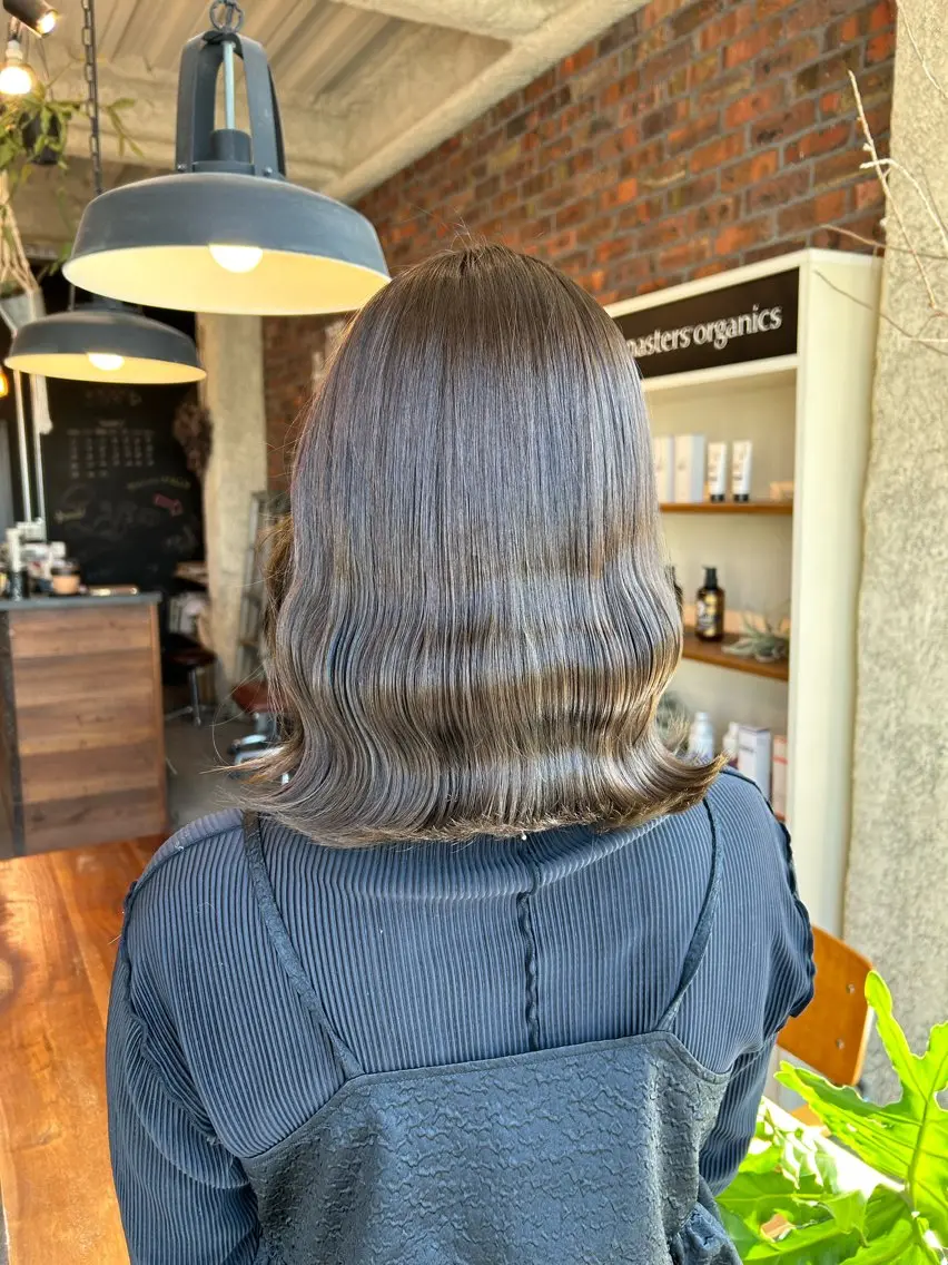 ミディアム カラー カット ヘアカラー the BRIDGE 加藤みのりのヘアスタイル