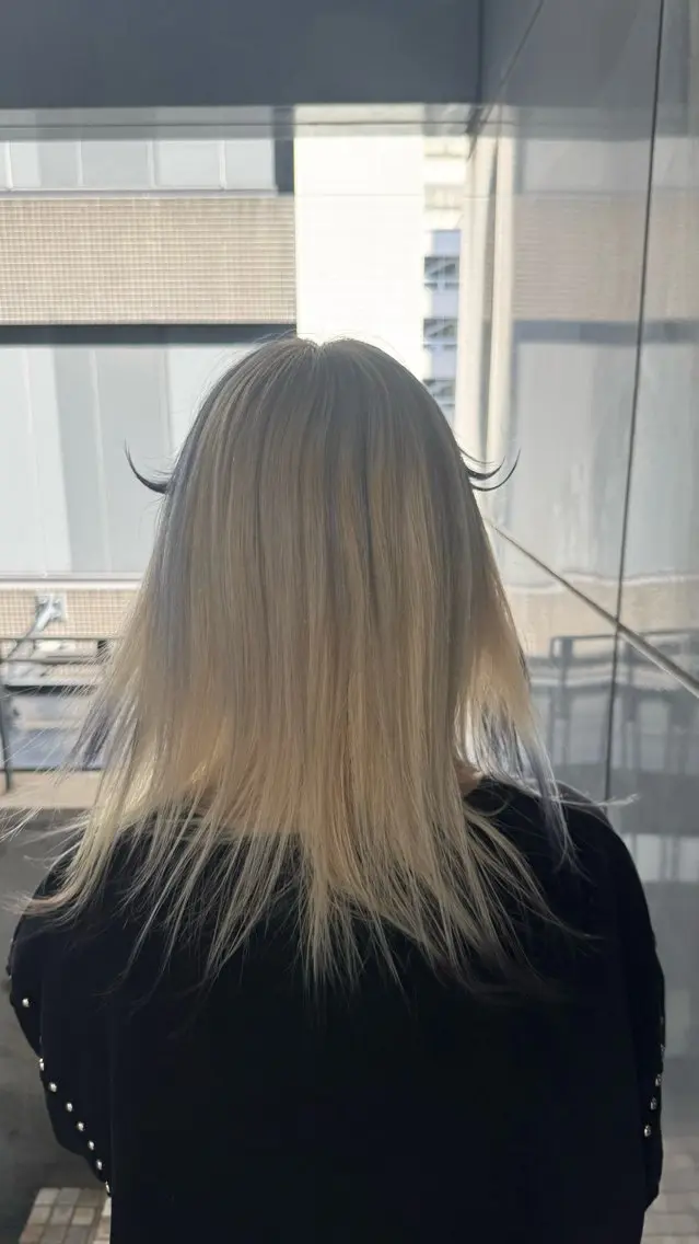 カラー 水相 智貴のヘアスタイル