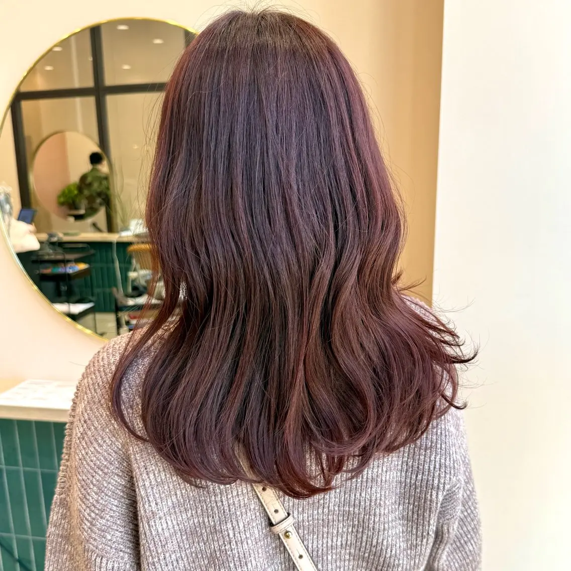 ロング カラー ブラウンカラー ピンクカラー ピンクブラウン カット ヘアカラー 艶ブリーチカラー✨ ボブレイヤーSakiのヘアスタイル