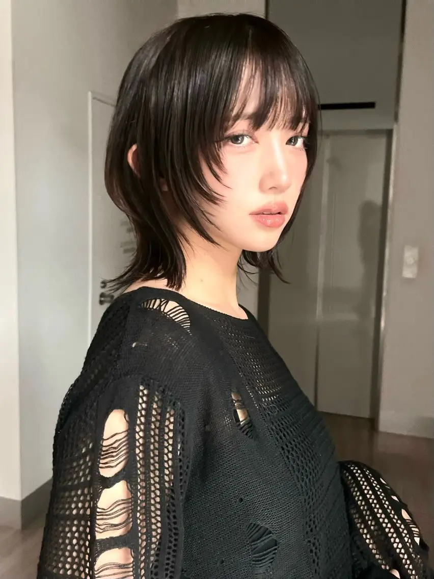 ミディアム カラー カット ヘアカラー ウルフ🦋顔まわり ❤︎ ͛めいのヘアスタイル
