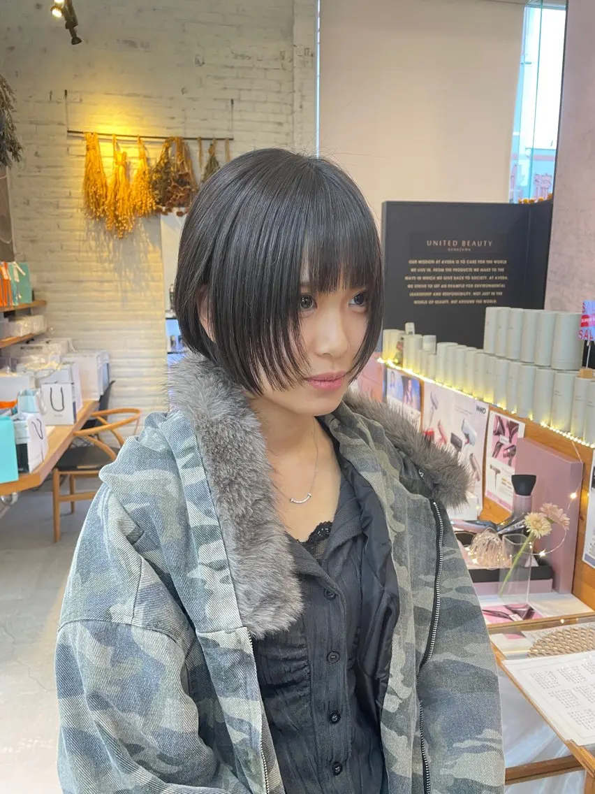 レディースカット+スタイリングの写真