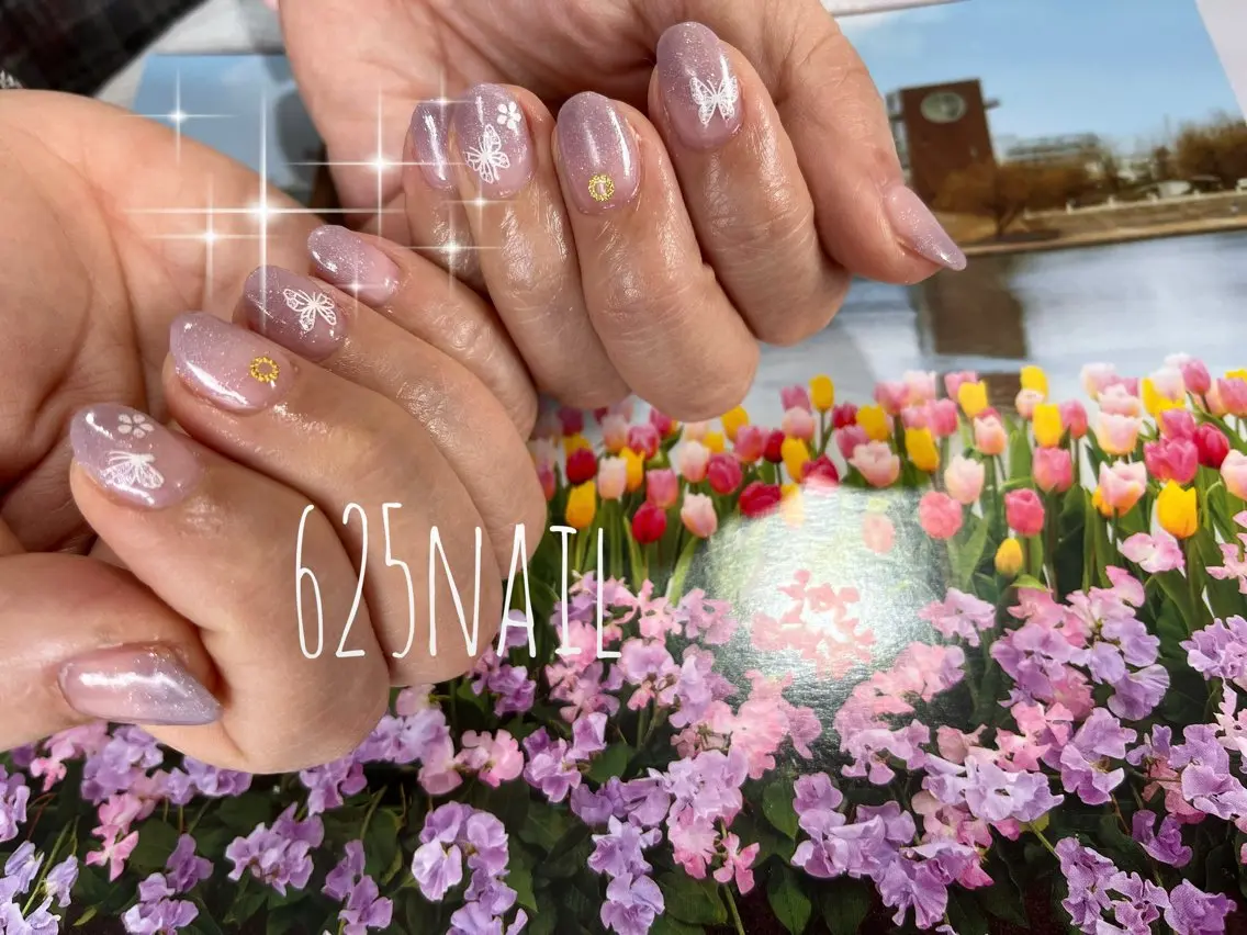 ショート 625nail 無料P有/春日白水のネイルデザイン