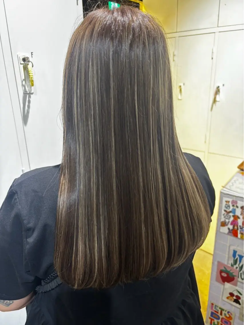 セミロング ヘアカラー カラーモデル募集 /イデハラ　ショウマのヘアスタイル