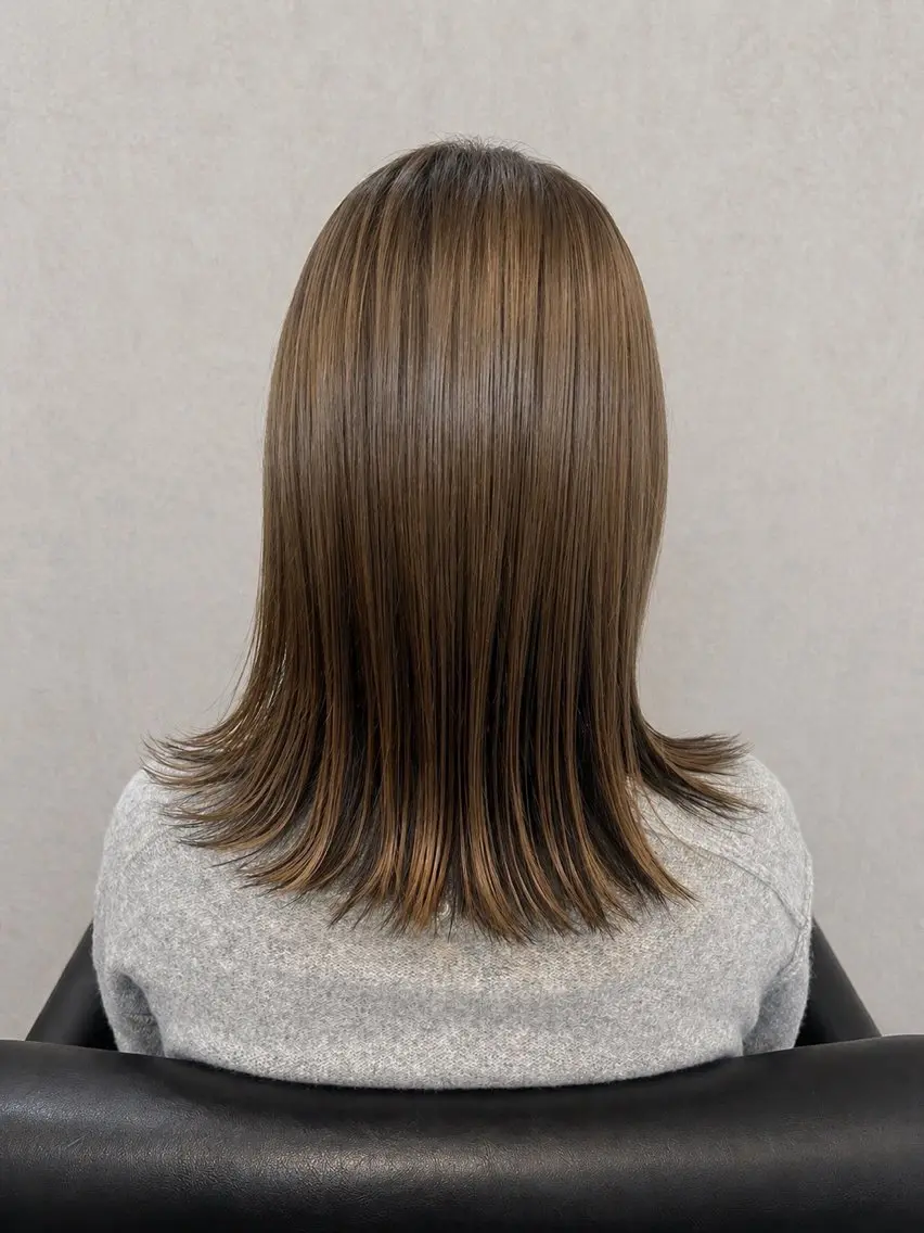 セミロング カラー カット ヘアカラー トリートメント 艶髪特化×眠れる極上 シャンプー/中崎町のヘアスタイル