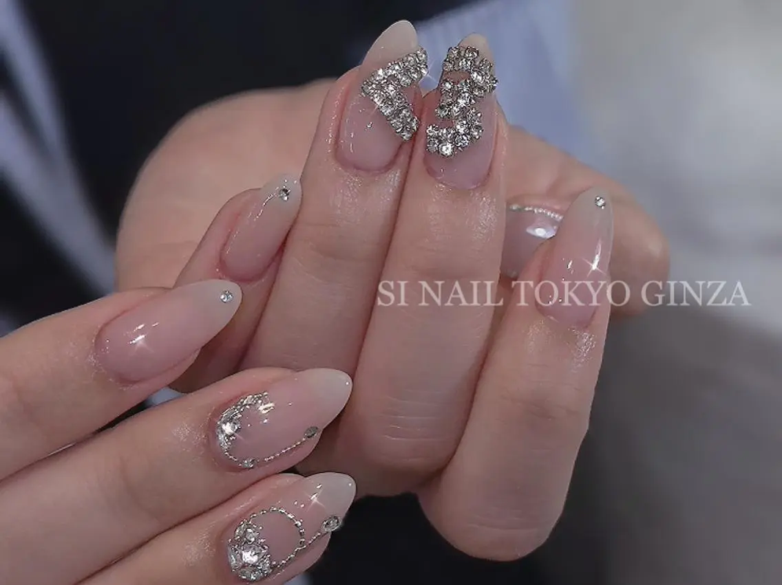 ネイル 韓国ネイル ロングネイル リボン ワンホンネイル SI NAILのネイルデザイン