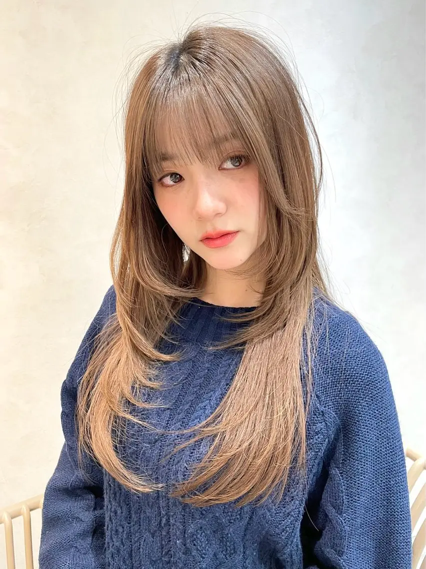 ミディアム アッシュ 髪質改善 レイヤーカット カット ヘアカラー トリートメント 🫧小顔顔周りカット レイヤー/縮毛/白倉のヘアスタイル