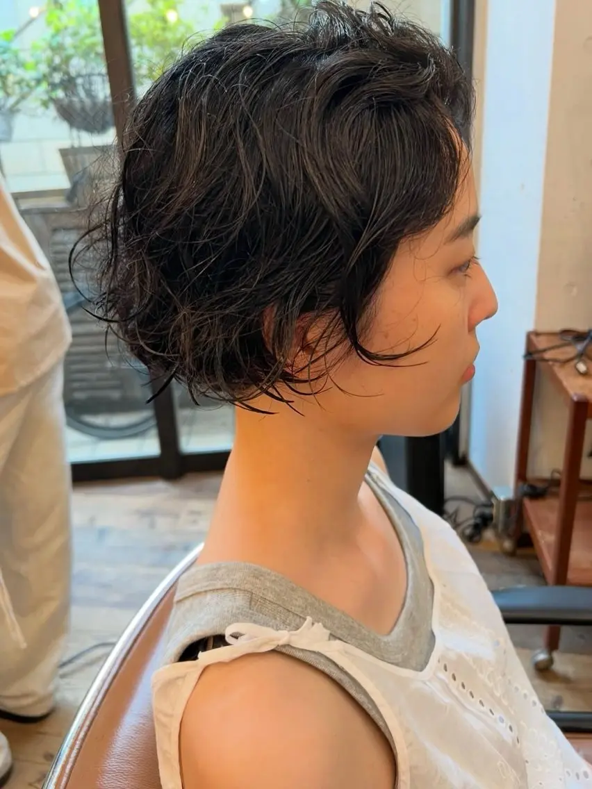 ショート パーマ ショートカットパー マ🫧kotoneのヘアスタイル