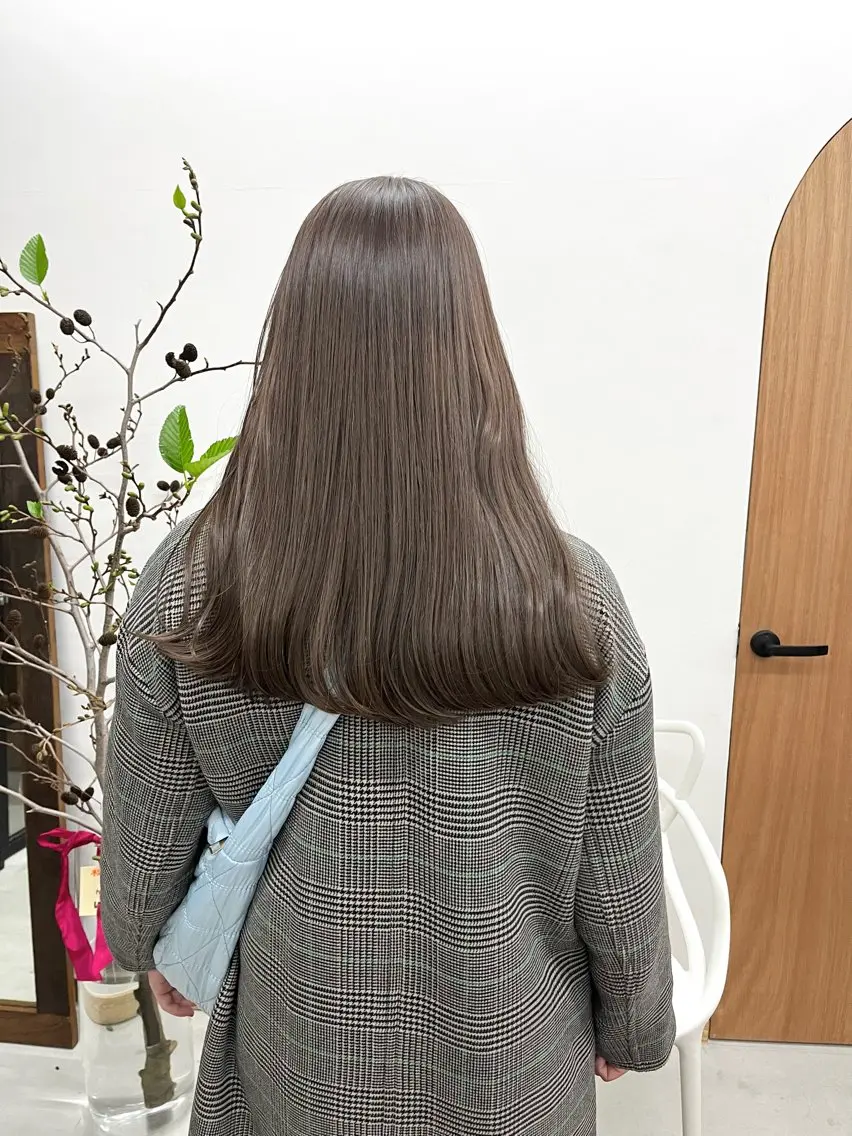 セミロング カラー ヘアアレンジ ブリーチ 透明感カラー ダブルカラー ブリーチなしカラー ena/ブリーチなし 透明感・レイヤー🎀のヘアスタイル