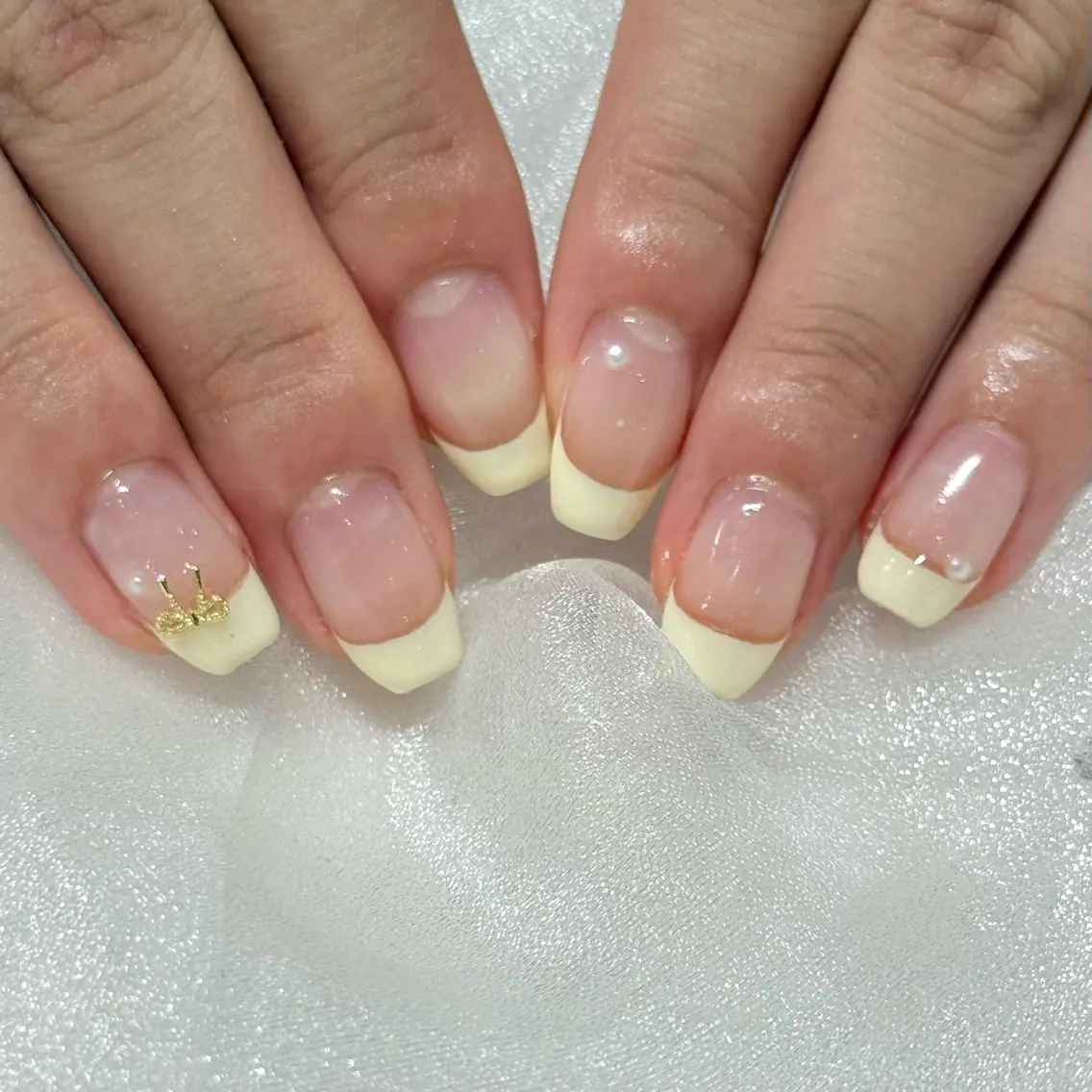 ネイル ハンドネイル chika .のネイルデザイン