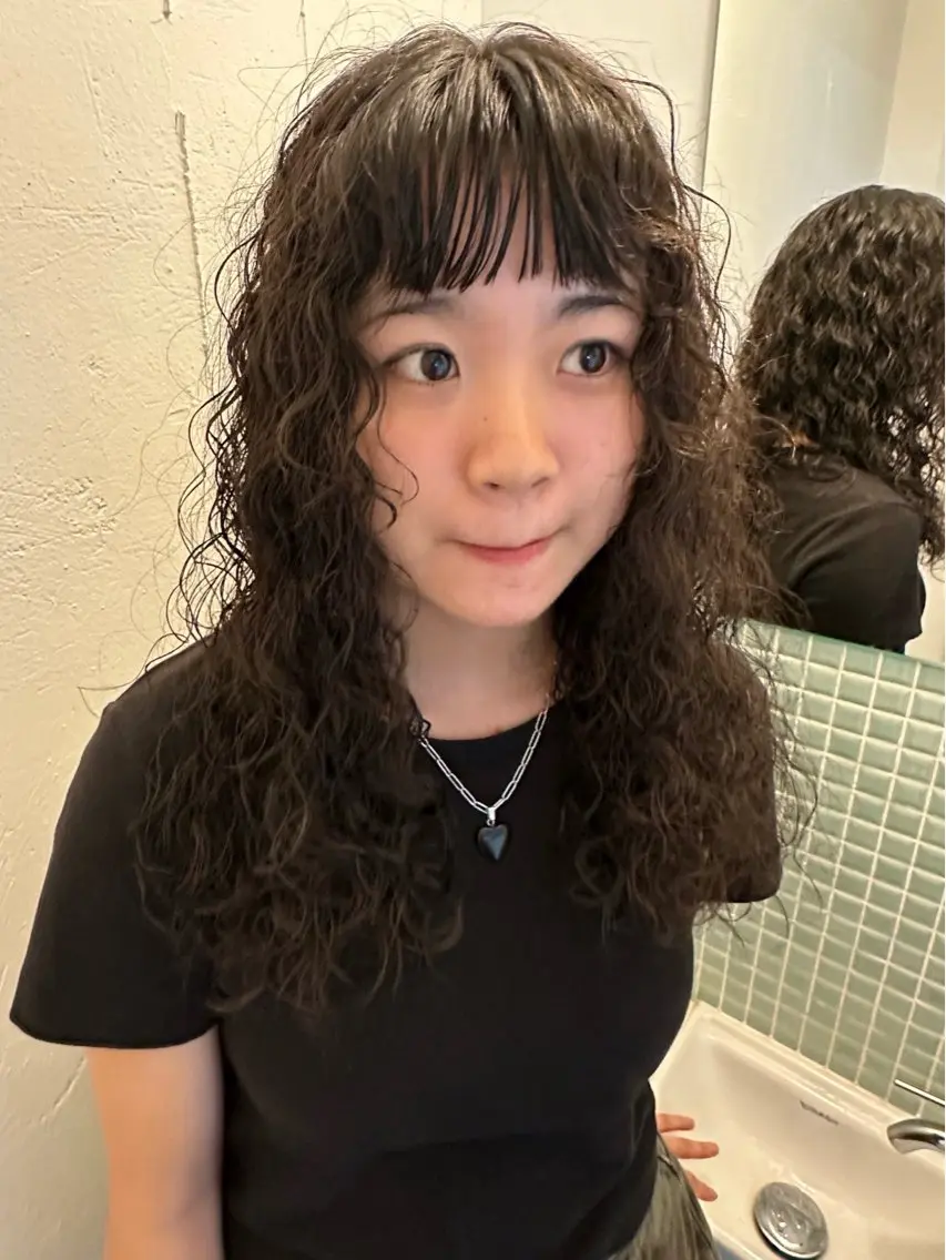 パーマ スパイラルパーマ パーマ 村岡 桃果のヘアスタイル