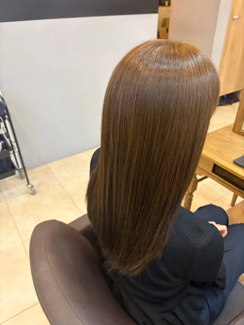 ロング カラー おとは 透明感ツヤカラー🧸のヘアスタイル