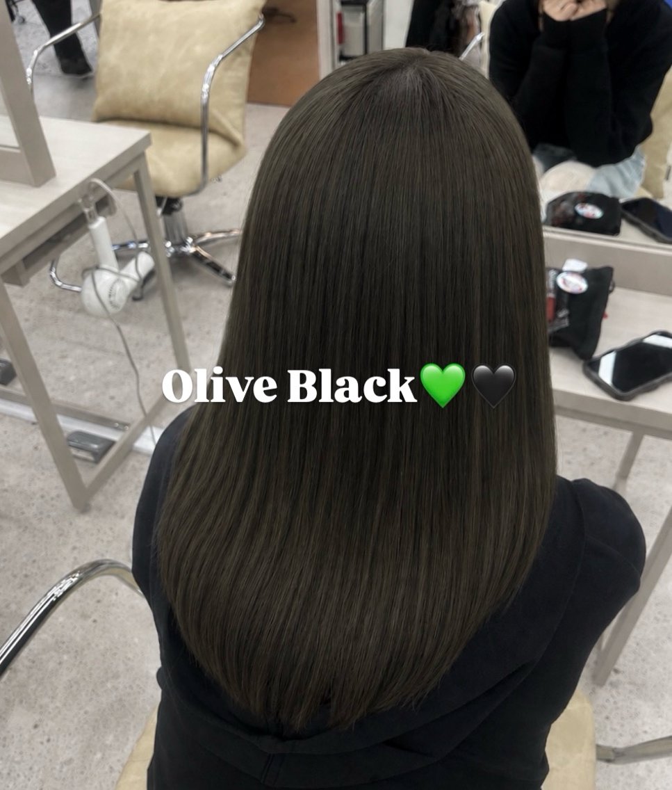 セミロング カラー カット ヘアカラー トリートメント COCO reiのヘアスタイル