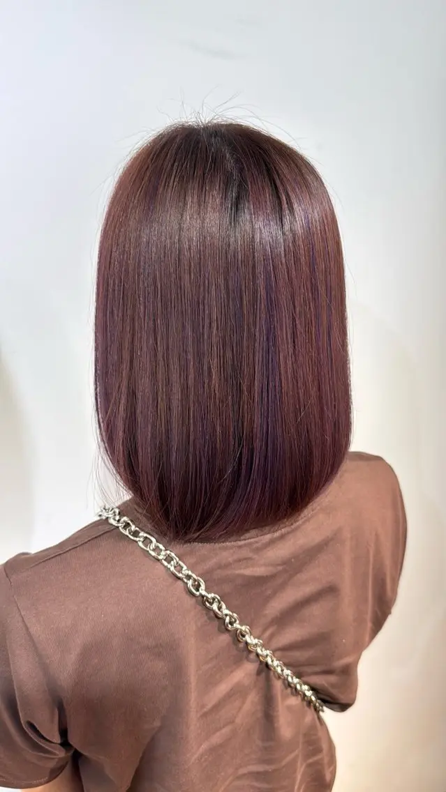 ミディアム カラー ベージュカラー ラベンダーカラー ラベンダーベージュ ボブ 外ハネヘア カット ヘアカラー TERRACE HAIRのヘアスタイル