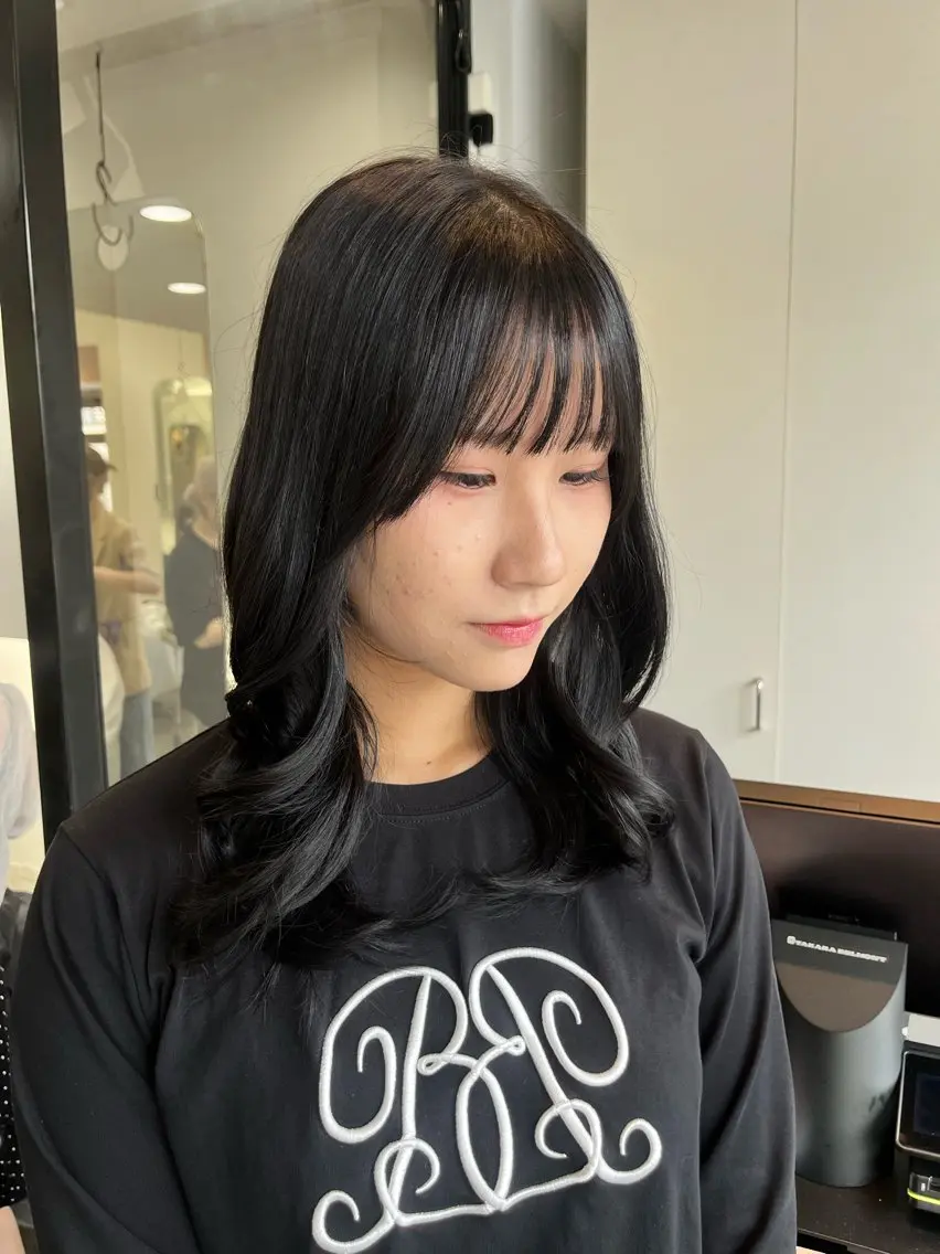 セミロング カラー カット ヘアカラー トリートメント 透明感カラーショート ボブツムギ♡のヘアスタイル