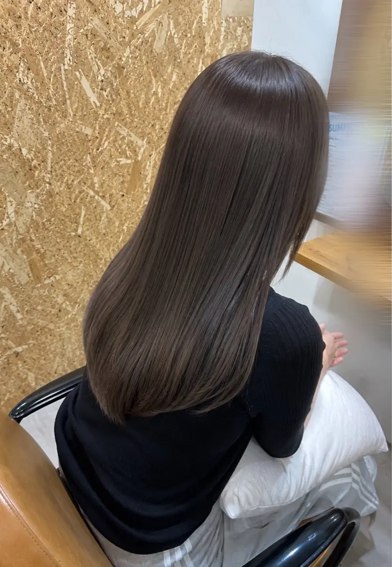ロング カラー NOA 曽田のヘアスタイル