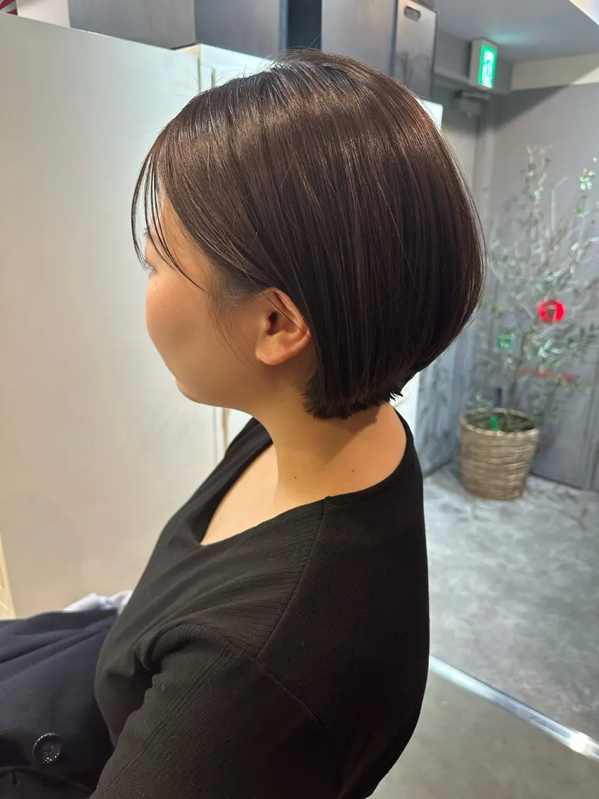 ショート カラー ベージュカラー グレージュ ショートヘア 小顔カット 平日オススメ✨ コスパ&タイパ✨山下のヘアスタイル