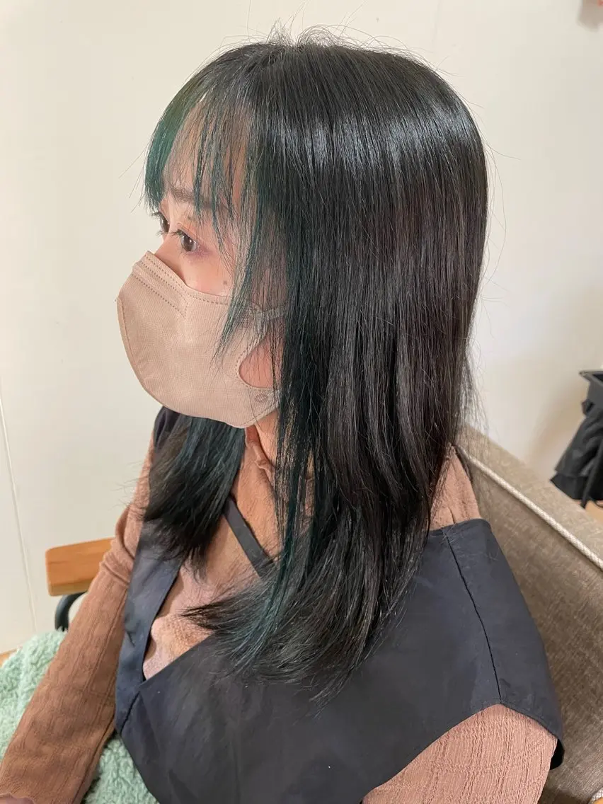 セミロング Pono ーポノーのヘアスタイル