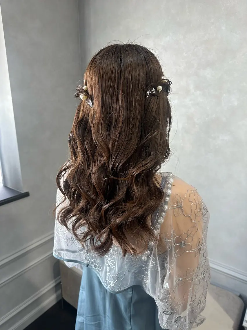 ヘアアレンジ ヘアセット WILLOW 荒木 茉菜香の眉毛・アイブロウイメージ