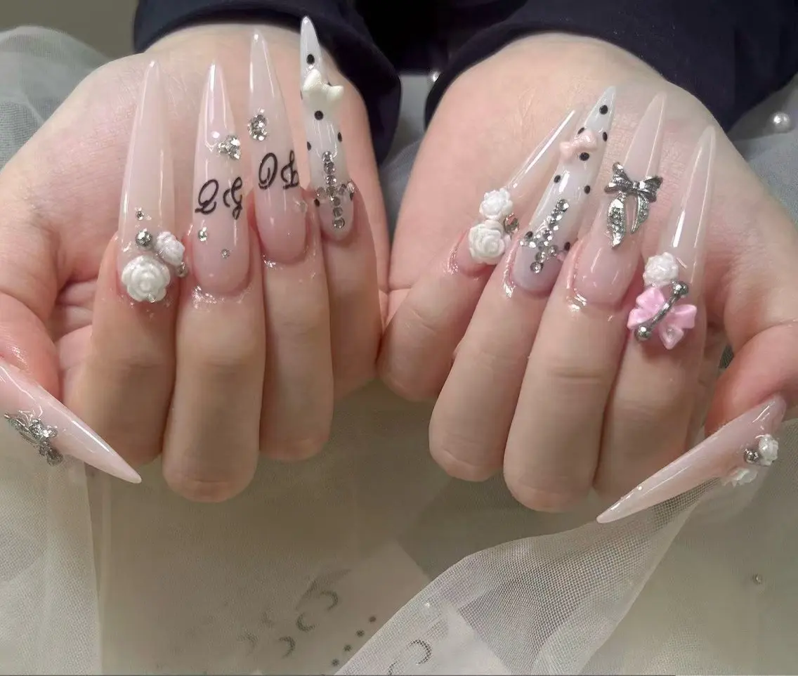 ネイル ハンドネイル MOJO NailSalonのネイルデザイン
