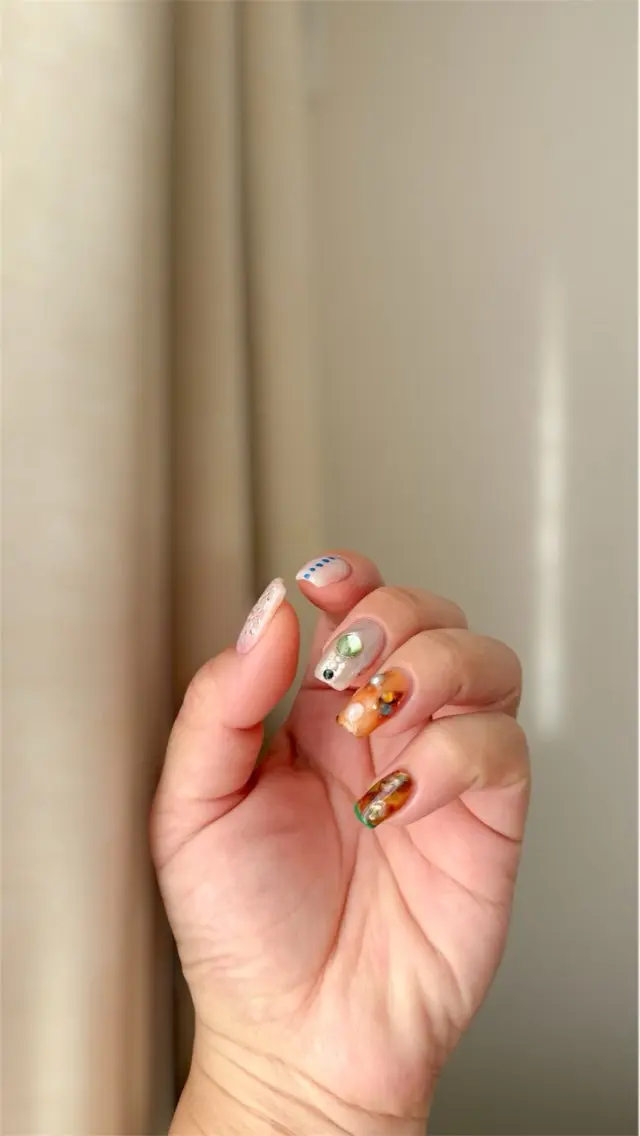 ネイル ハンドネイル ハンドケア emunail あやかのネイルデザイン