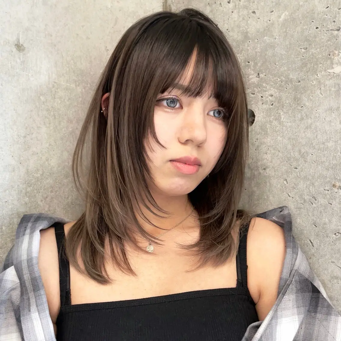 ミディアム ヘアカラー トリートメント 【ブリーチ1回】 薬剤ヲタクひろのヘアスタイル