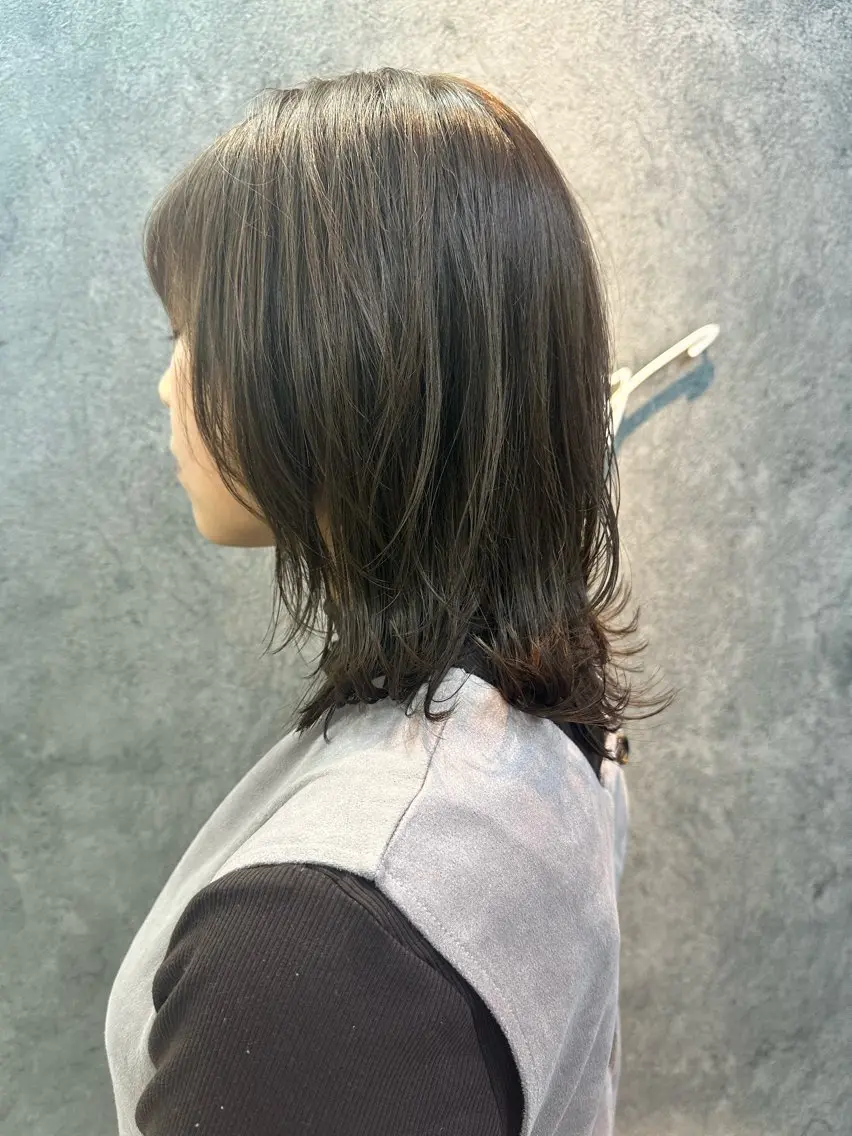 ミディアム Noyヨシモト ヒロトのヘアスタイル