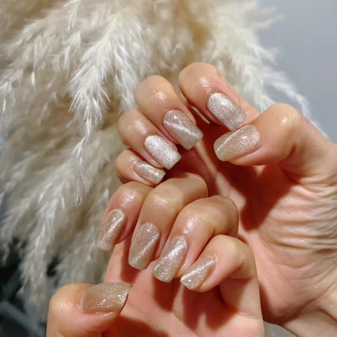 ジェルオフ無料💅ハンドマグネットワンカラー✨甘皮ケア込!の写真