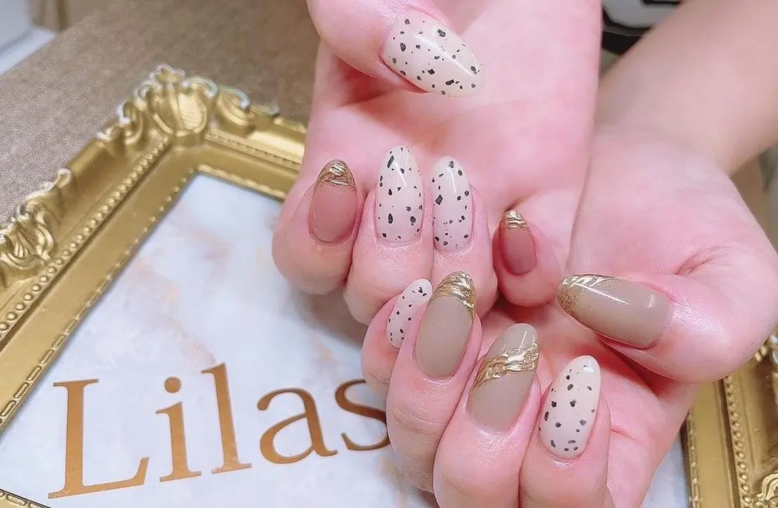 ネイル フレンチネイル ジェルネイル 韓国ネイル ミラーネイル ニュアンスネイル Lilas Nailのネイルデザイン