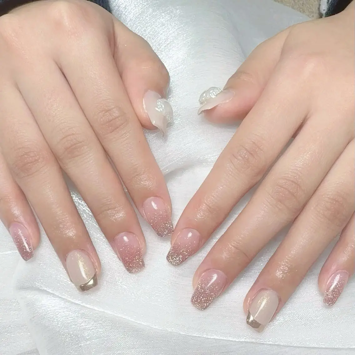 メンズ ネイル メンズ韓国風 アートネイル オーロラネイル ガーリー キラキラネイル ハンドネイル Nail salon 木にいるのネイルデザイン