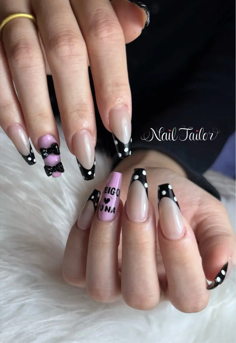ネイル ドット 長さ出し 卒業式 ロングネイル リボン ハンドネイル NailTailor ネイルテイラーのネイルデザイン