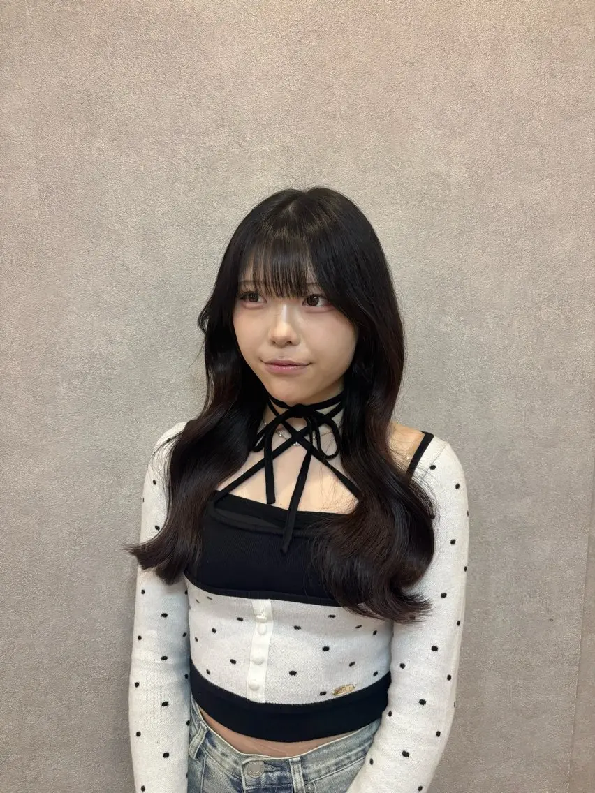 セミロング 🩶透明感カラー🩶 ミズキのヘアスタイル