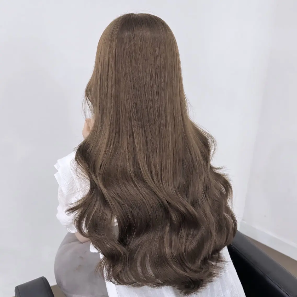 ロング ボブ くびれヘア 髪質改善 韓国風ヘア レイヤーカット 【ioe岡本】🐶 向井歩のヘアスタイル