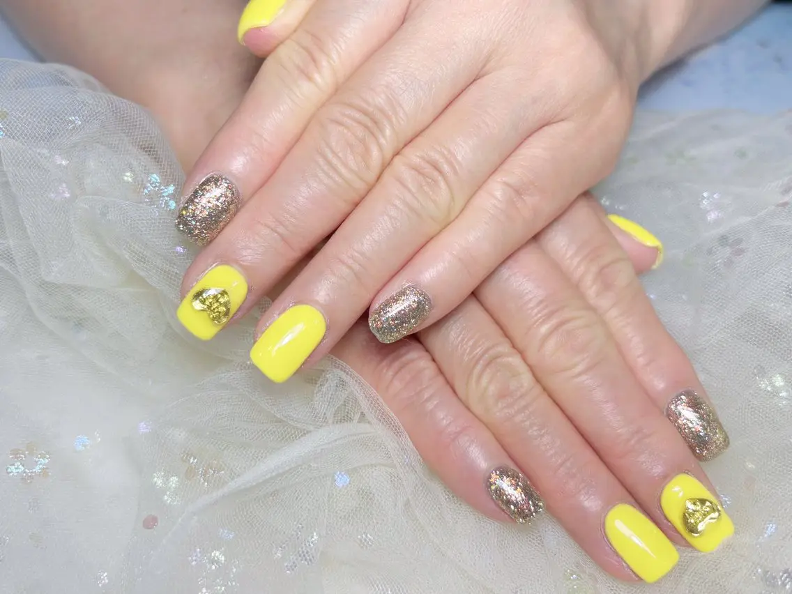 ネイル ハンドネイル H3 Nail Tsuki🦋💙のネイルデザイン
