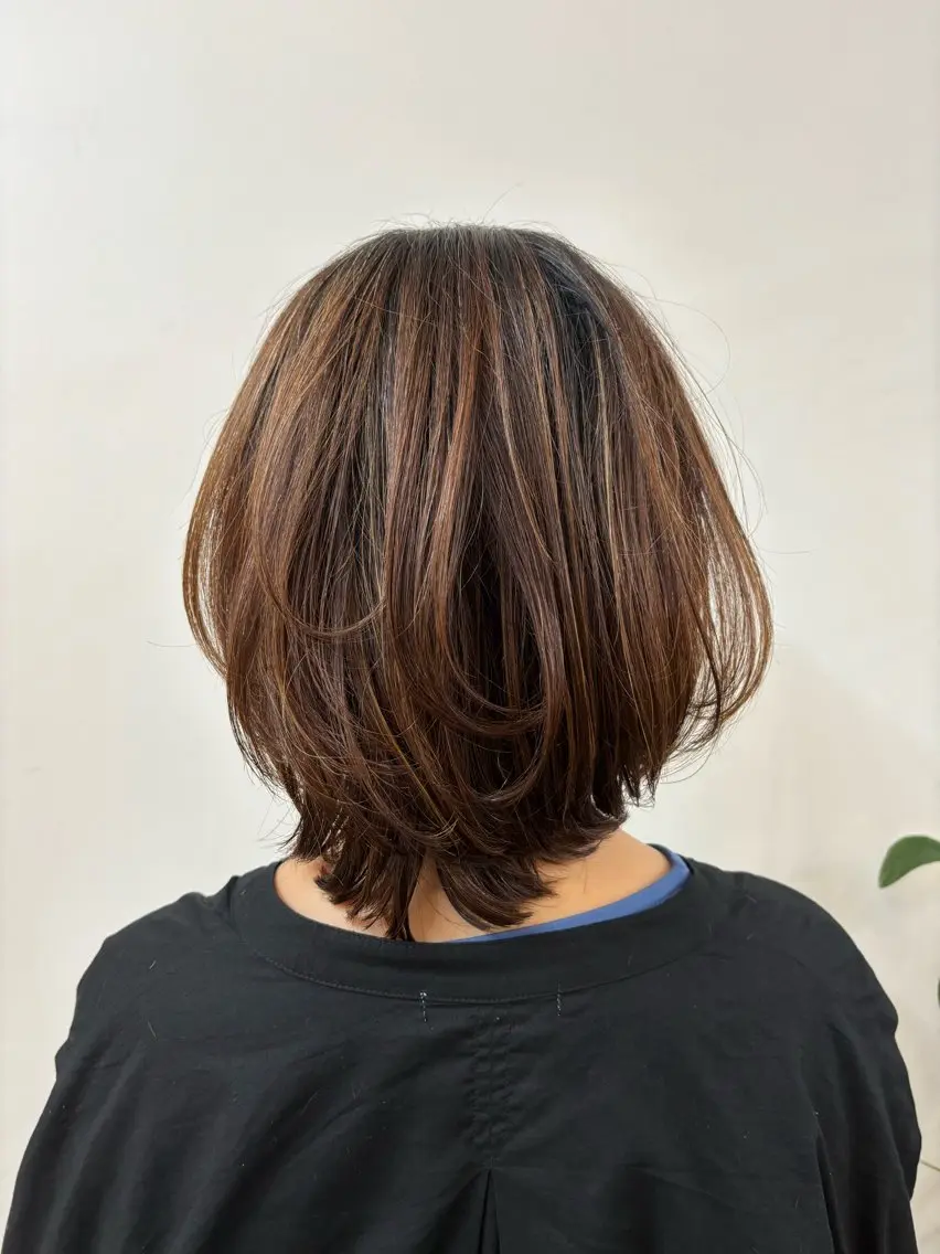 ミディアム カット みぞぐち じゅりのヘアスタイル