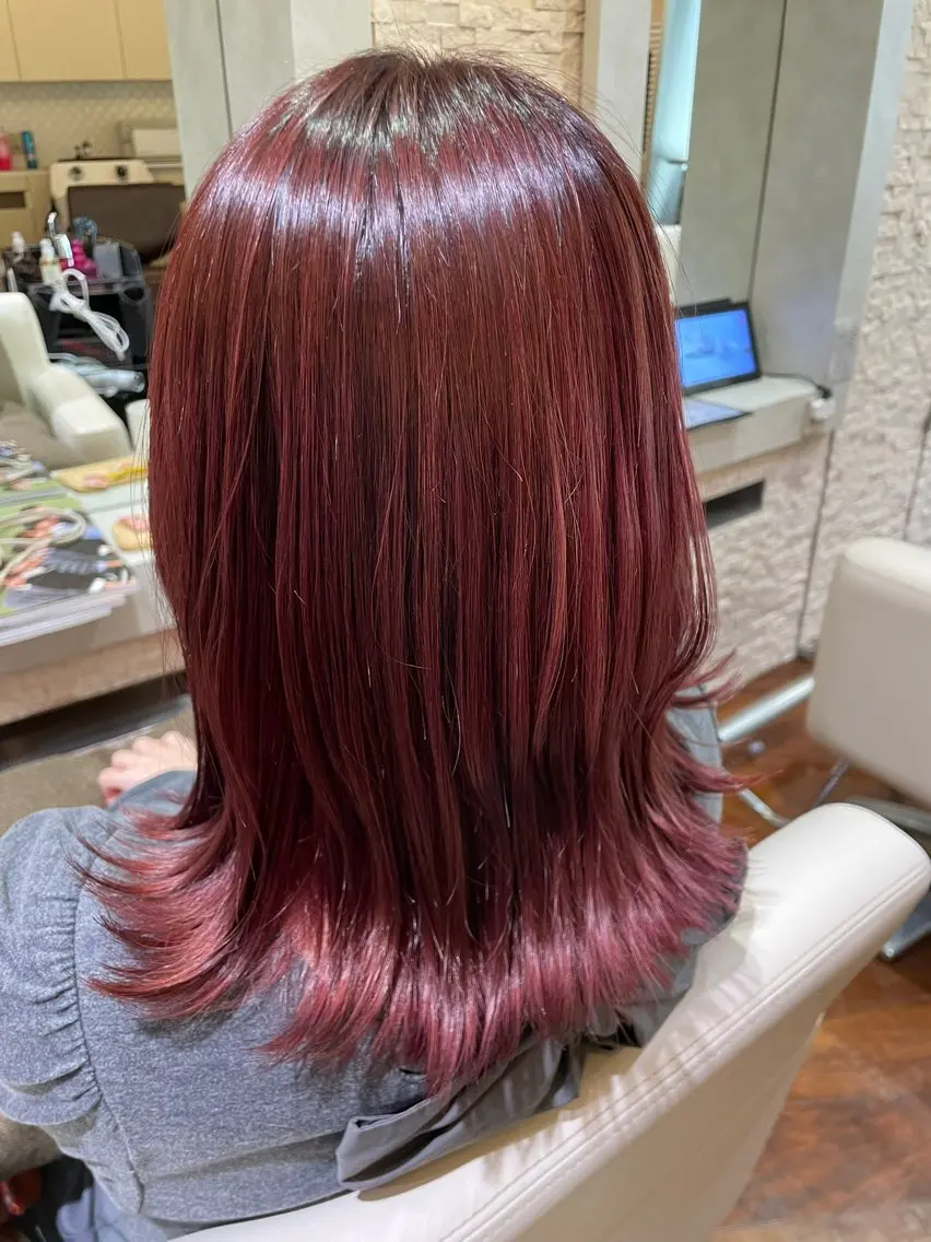 セミロング カラー カット ヘアカラー トリートメント 黒坂 唯奈 /パーマ・ボブ特化のヘアスタイル