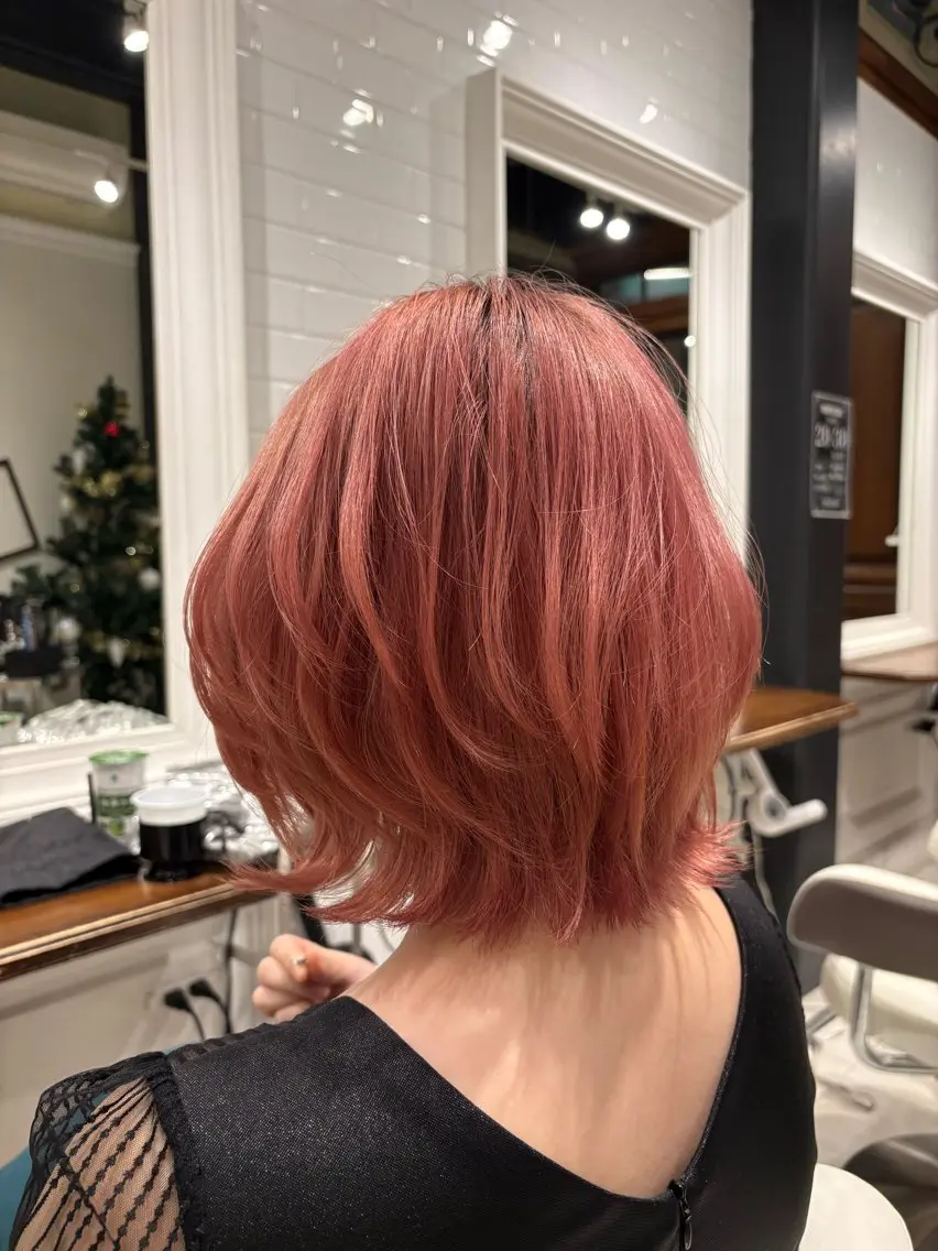 ショート カラー ブリーチ ヘアカラー ハラユウタ 千歳船橋駅のヘアスタイル