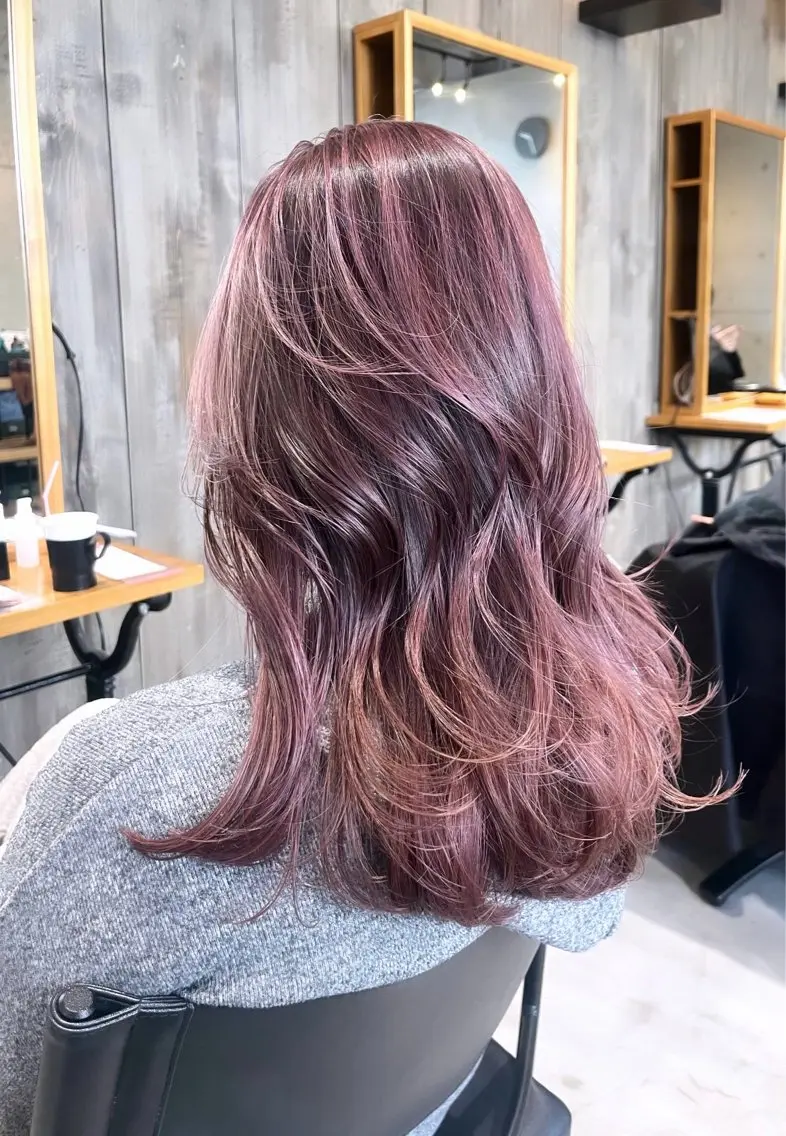 ロング カラー ハイライトカラー ピンクカラー ハイライト カット ヘアカラー haruka ♡レイヤー/透明感のヘアスタイル