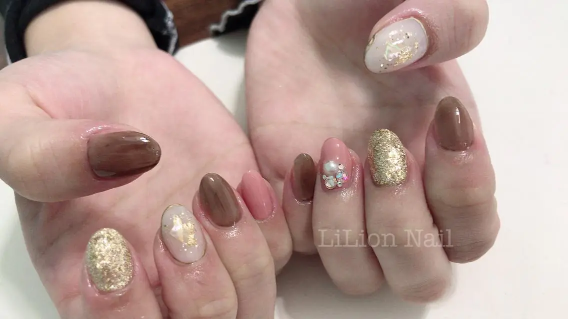 ネイル LiLion Nailのネイルデザイン