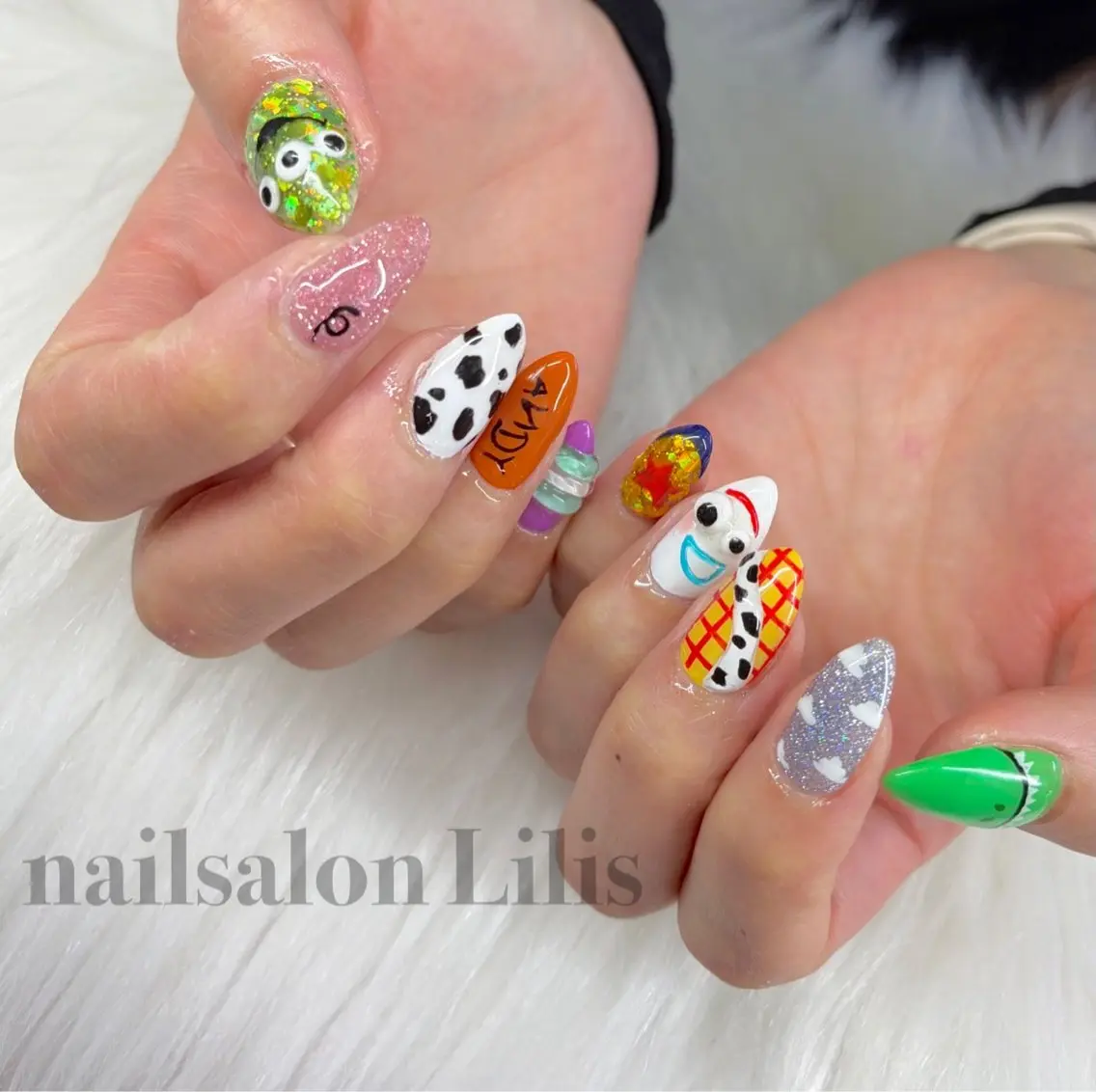 ネイル アートネイル ハンドネイル nailsalon Lilisのネイルデザイン