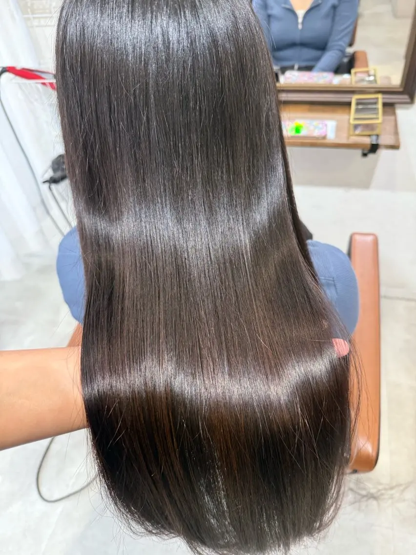 【何度でも使える◎】艶髪縮毛矯正✨の写真