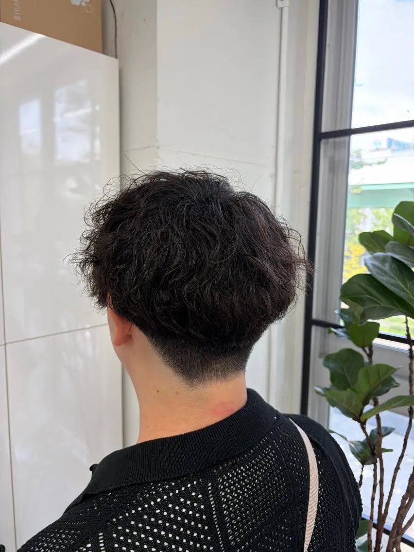 パーマ メンズ メンズ韓国風 メンズパーマ 波巻きパーマ カット パーマ ヘッドスパ 🍊あすか🍊 JILLSTUDIOのヘアスタイル