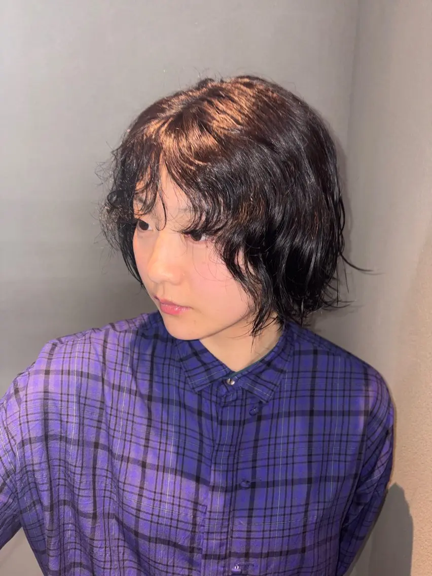 ショート カラー カット ヘアカラー 淀 小南津のヘアスタイル