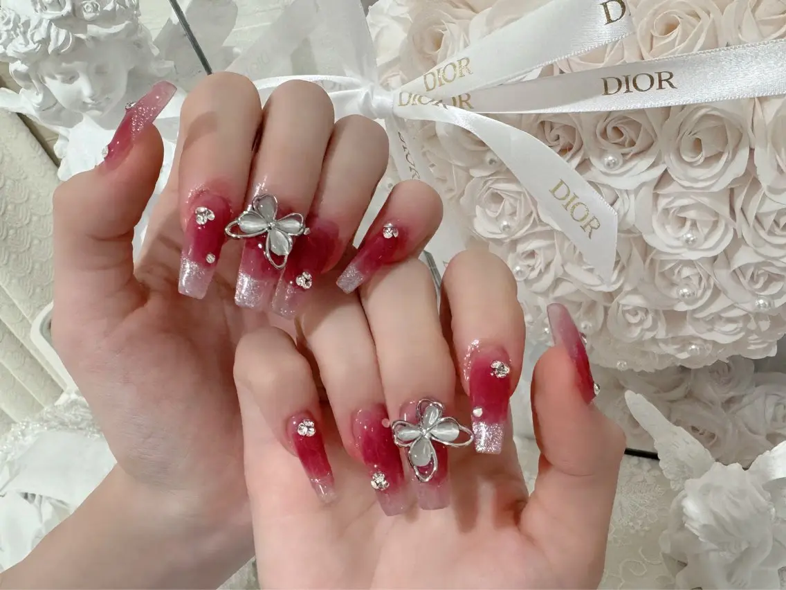 ネイル Nail Salon To Beのネイルデザイン
