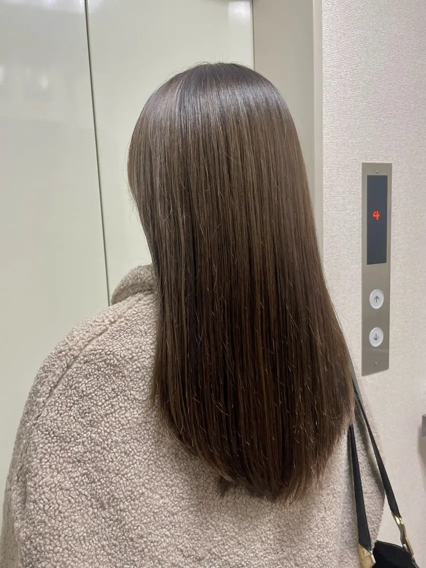 ロング カミヤマ リョウマのヘアスタイル